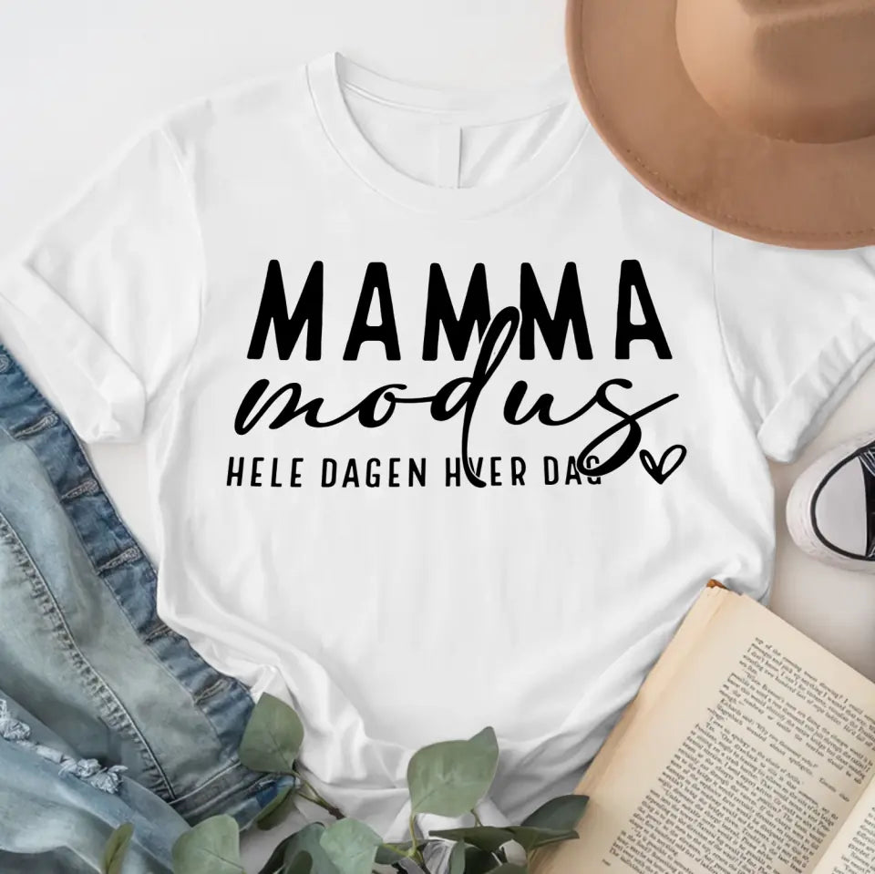 T-skjorte i Mamma Modus